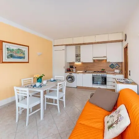 Ambra Marina, La Casa Tra I Pini A Rapallo! * ראפאלו