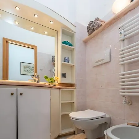 Ambra Marina, La Casa Tra I Pini A Rapallo! * Рапалло