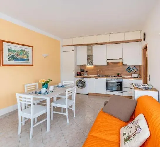 Ambra Marina, La Casa Tra I Pini A Rapallo! * Rapallo