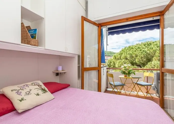 Ambra Marina, La Casa Tra I Pini A Rapallo!