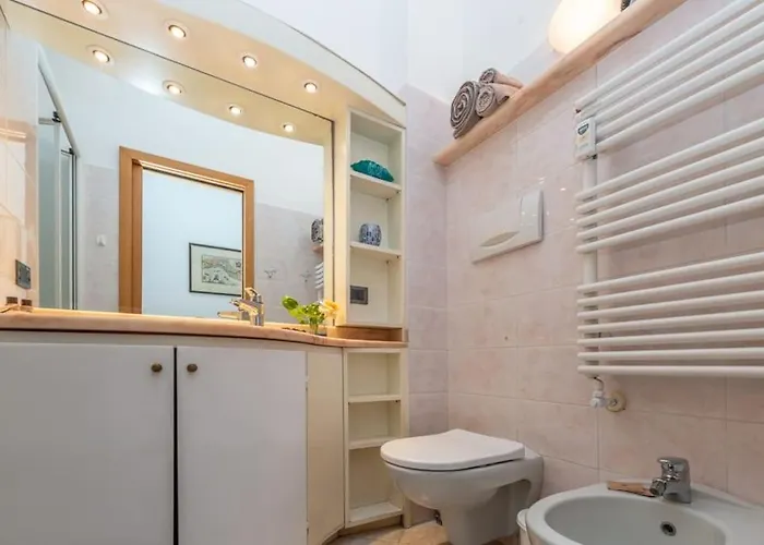 Ambra Marina, La Casa Tra I Pini A Rapallo! * Rapallo