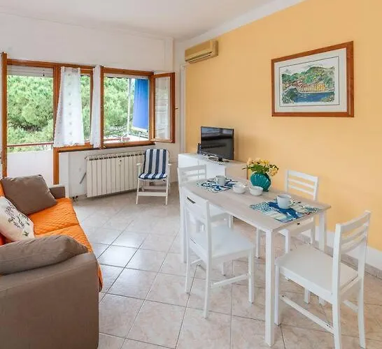 Ambra Marina, La Casa Tra I Pini A Rapallo! * Rapallo